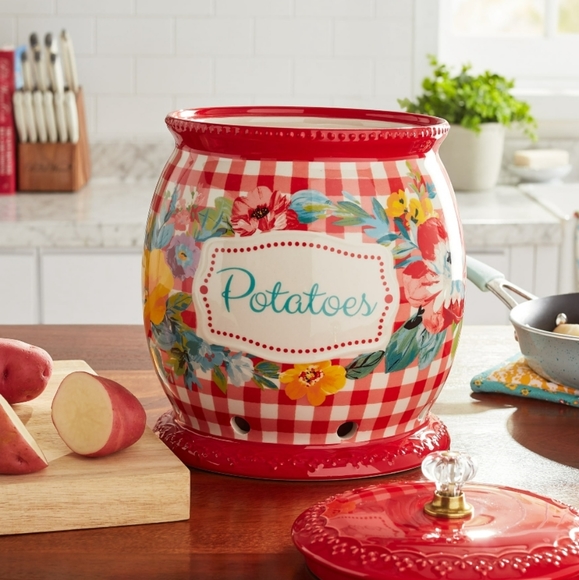 ❤️ New Pioneer Woman Sweet Romance Red Gingham Potatoe Keeper - Picture 1 of 8